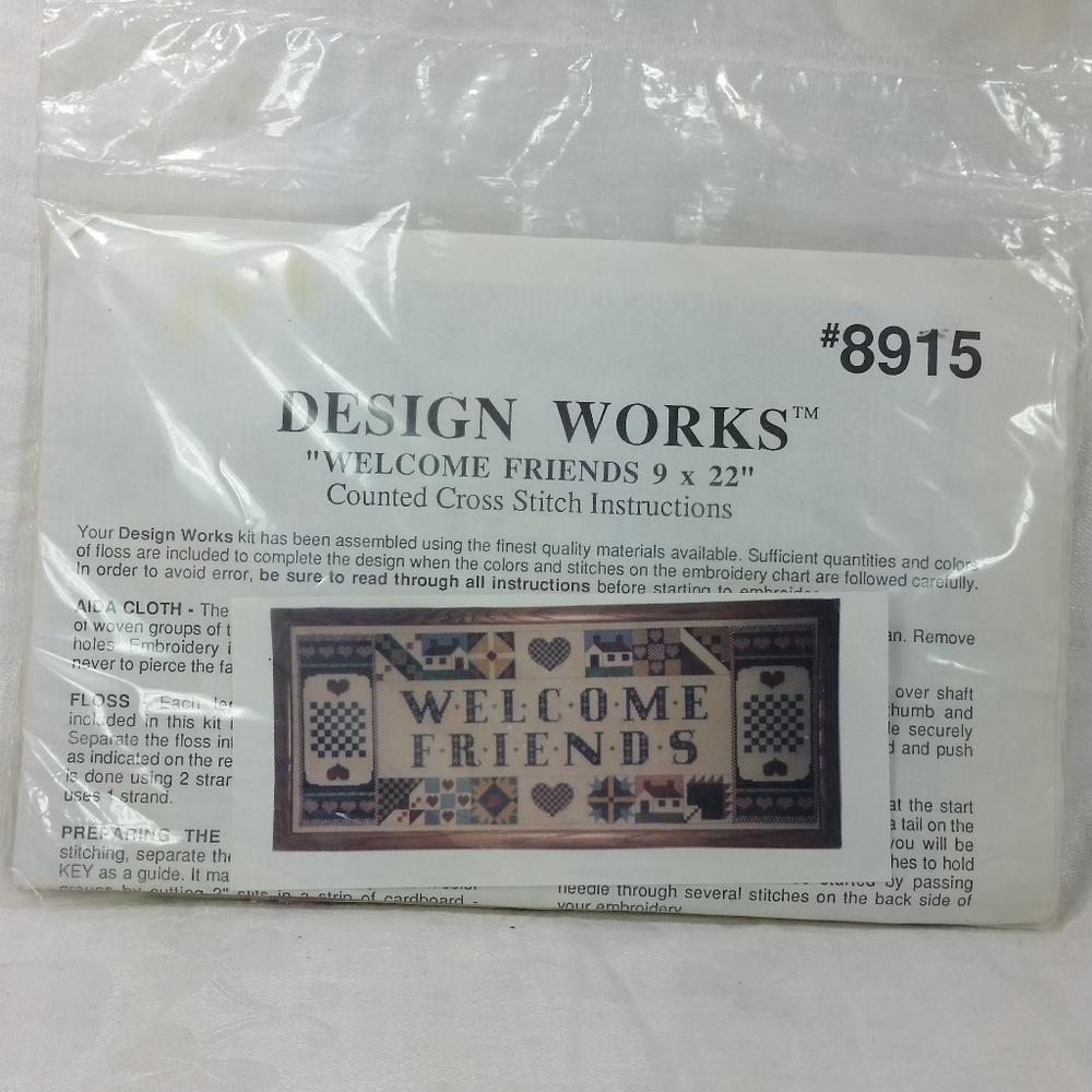 DESIGN WORKS Counted Cross Stitch KIT "WELCOME FRIENDS" #8915 9"x22" NOS